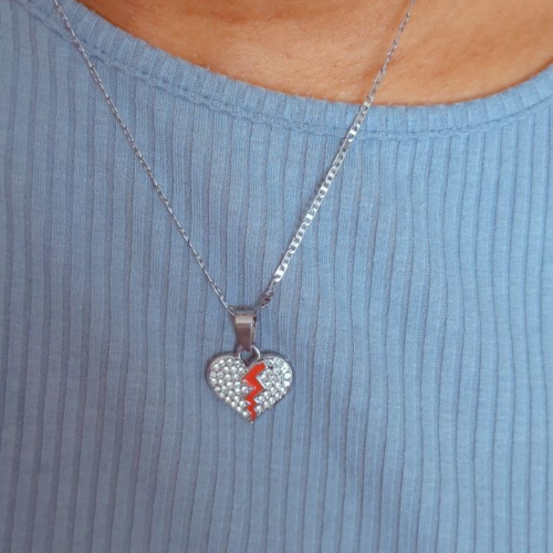 Women s Broken Heart Pendant Broken Heart Pendant Zelle Noir LTD